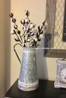 Distresed Metal Watering Can Vase, Vintage Style, Farmhouse Decor, Fixe galvanizado